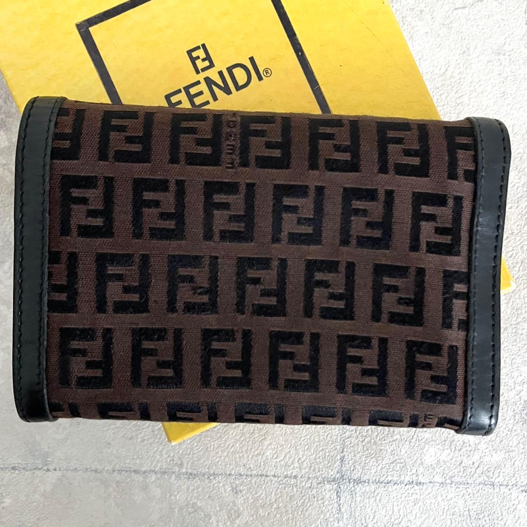 美品✨FENDI ズッキーノ FF 二つ折り財布 ブラウン レザー キャンバス