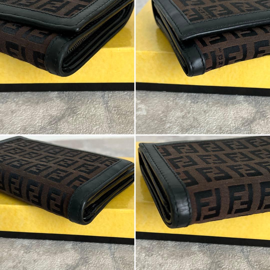 美品✨FENDI ズッキーノ FF 二つ折り財布 ブラウン レザー キャンバス