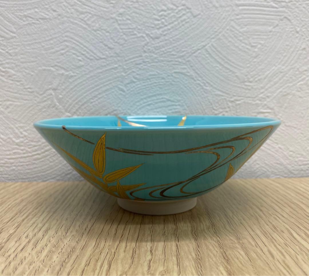 中村翠嵐 「茶盌 淡青交趾 芦流水」