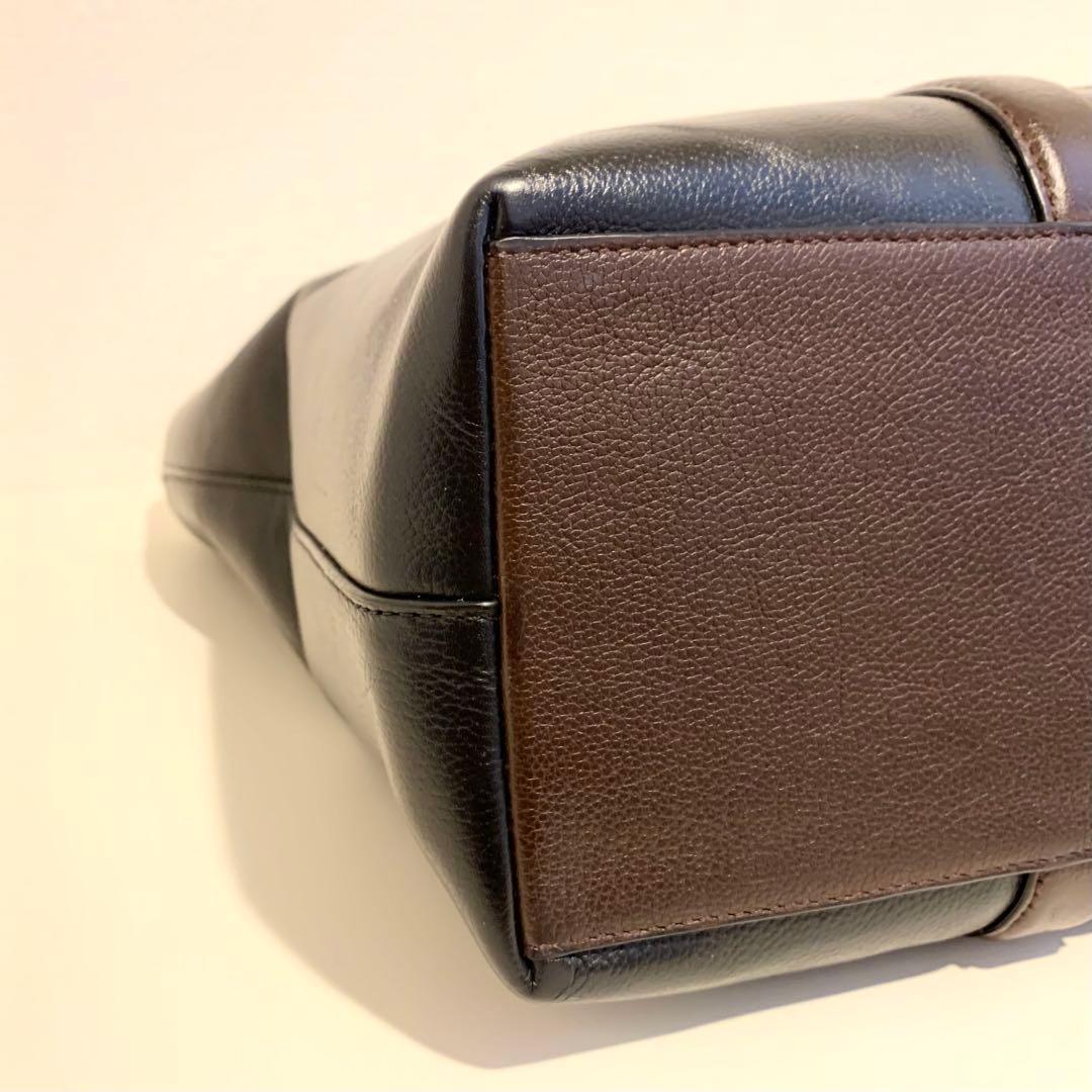 ★週末特価★ COACH メトロポリタン トート 黒×茶レザー A4