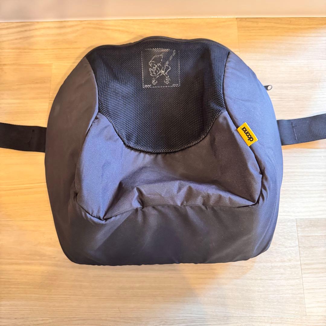 doona ベビーカー　ベビーシート　チャイルドシートスナップバッグ付