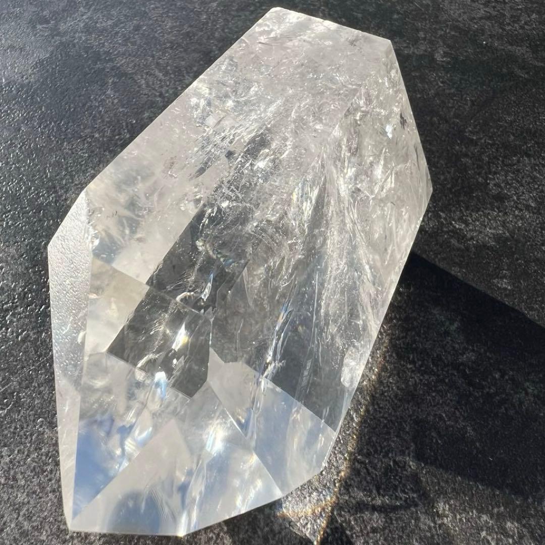 ✳️超極上 高透明度☆最高級 別格品✨レインボー 水晶 六角柱 原石 天然石