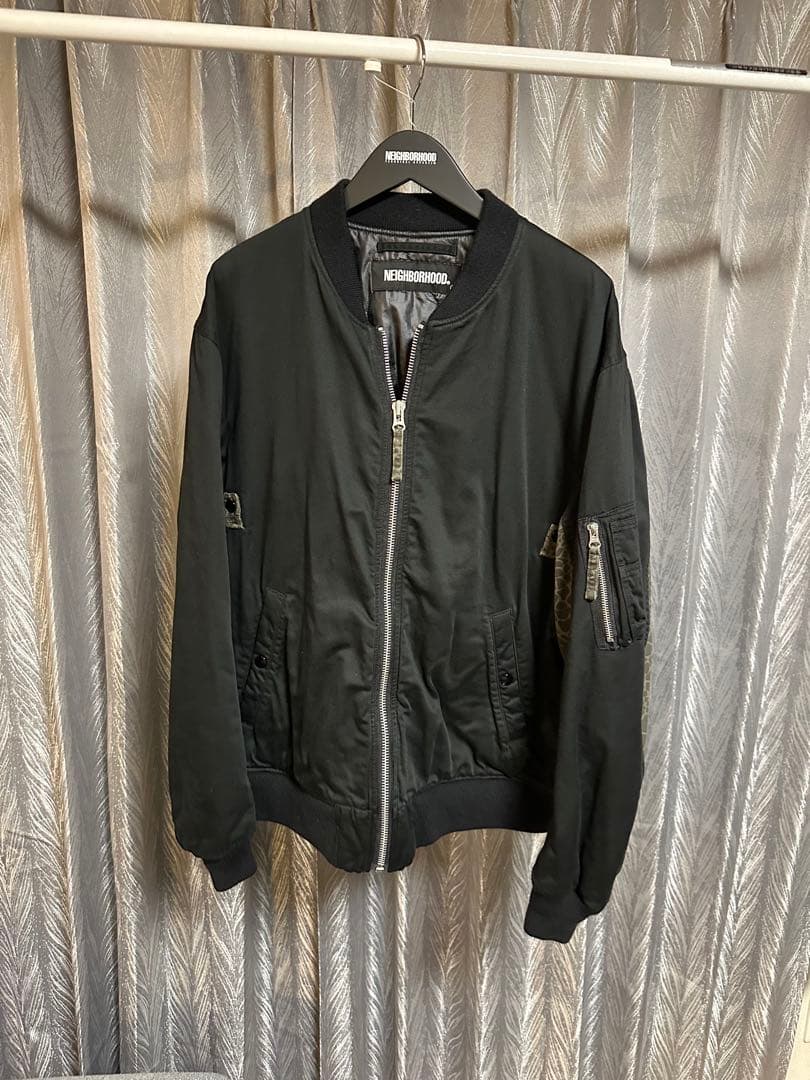 NEIGHBORHOOD MA-1ジャケット ブラック　ハンガー付き　wtaps