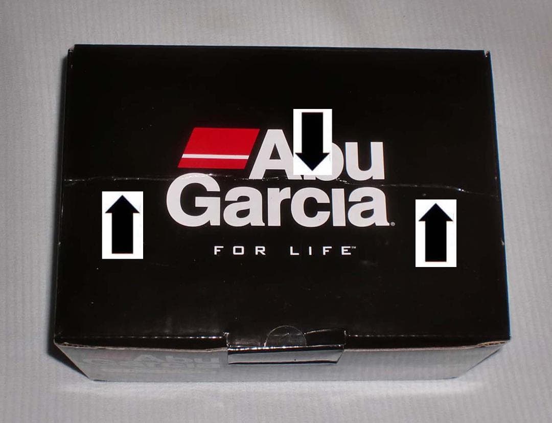 Ａｂｕ　オーシャンフィールド７『右巻き』スペアハンドル付　新品（※箱折り目有り）