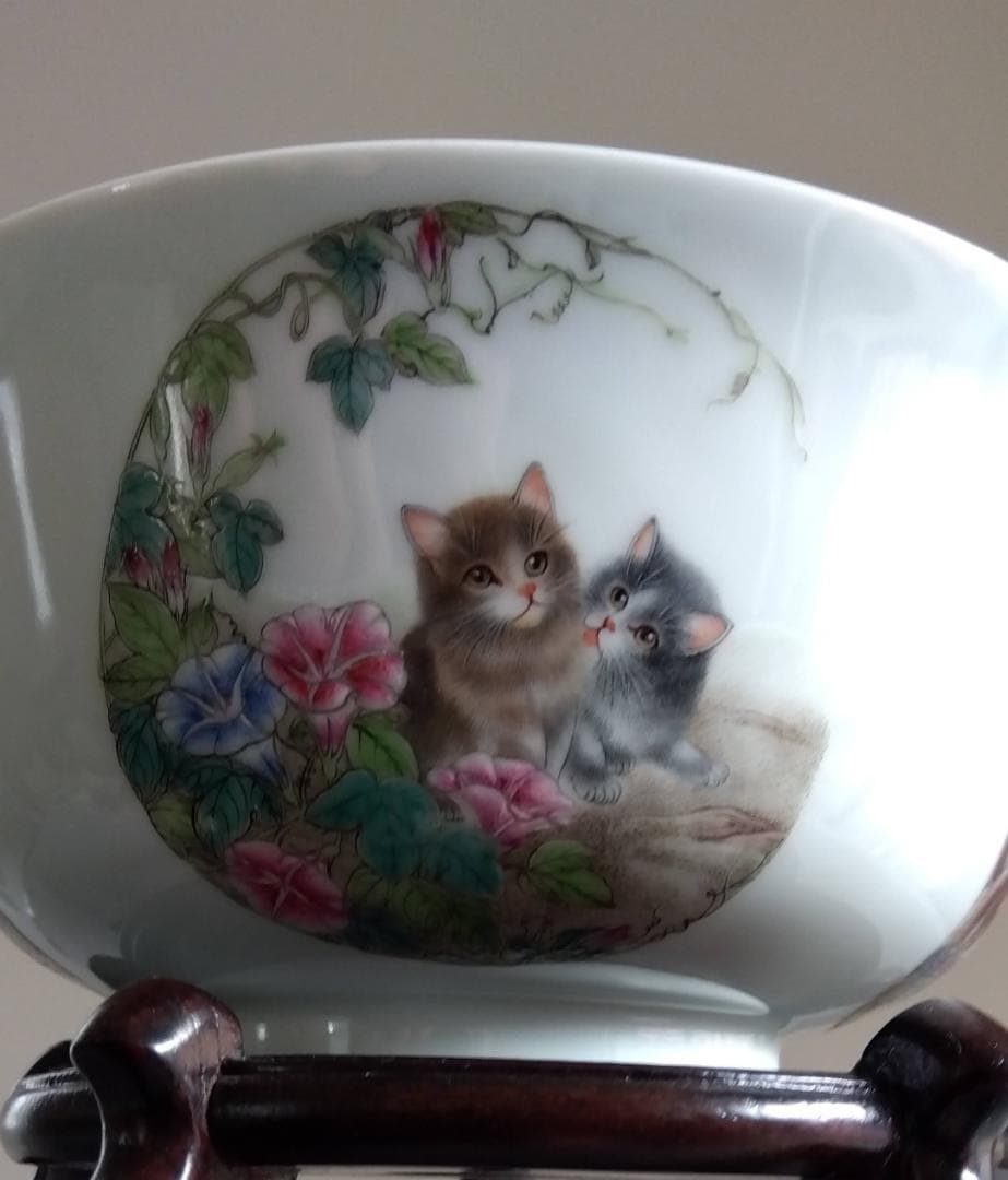 中國古陶磁器　景徳鎮窯　洪厚福先生：静遠堂製　微細描写猫４姿体椀