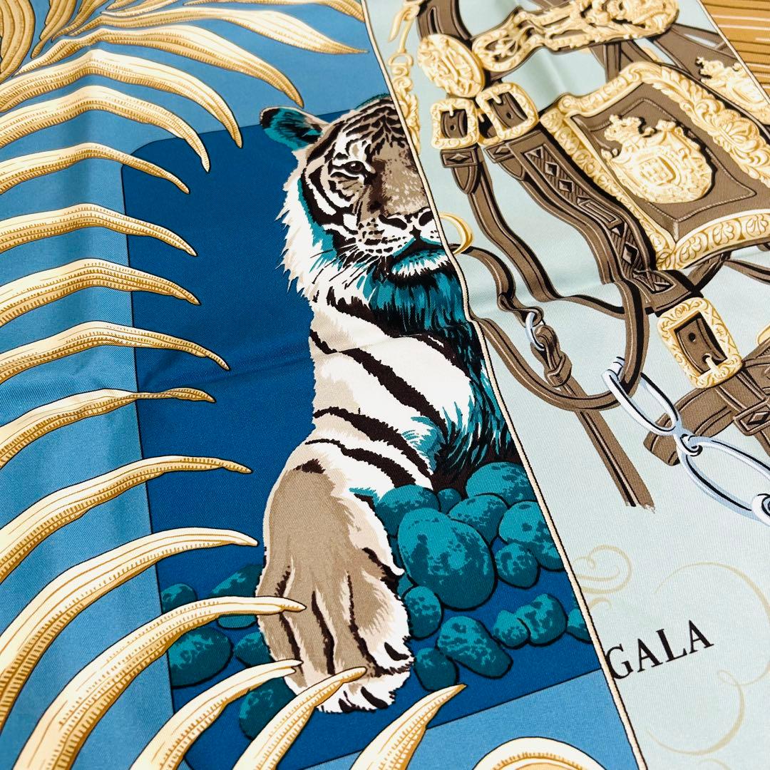 極美品【レア柄】HERMES カレ90　カレからカレへ　パウニー族　王者の虎