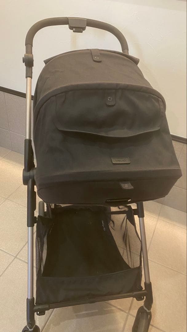 miyukicybexメリオブラックベビーカー