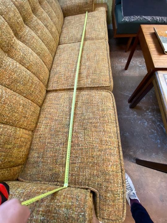 アメリカ　アンティーク3人がけ　ソファー