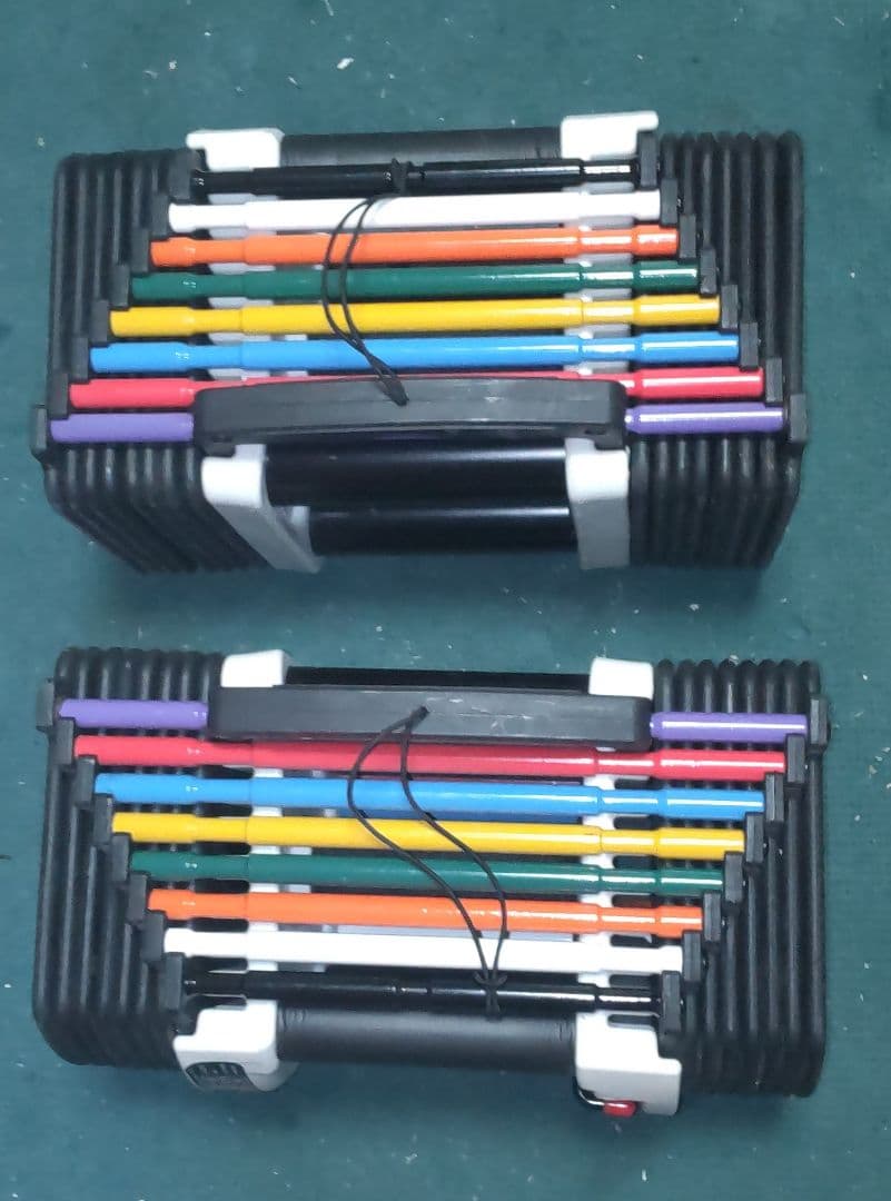 ブロック ダンベル 1個 50ポンド？ ウレタン コーティング？ 0.5キロ刻