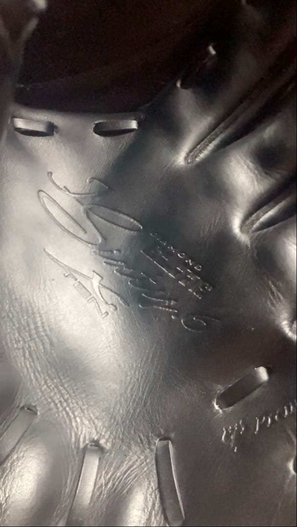 Nike 硬式グローブ 黒 DIAMOND ELITE 投手用　上原モデル　野球