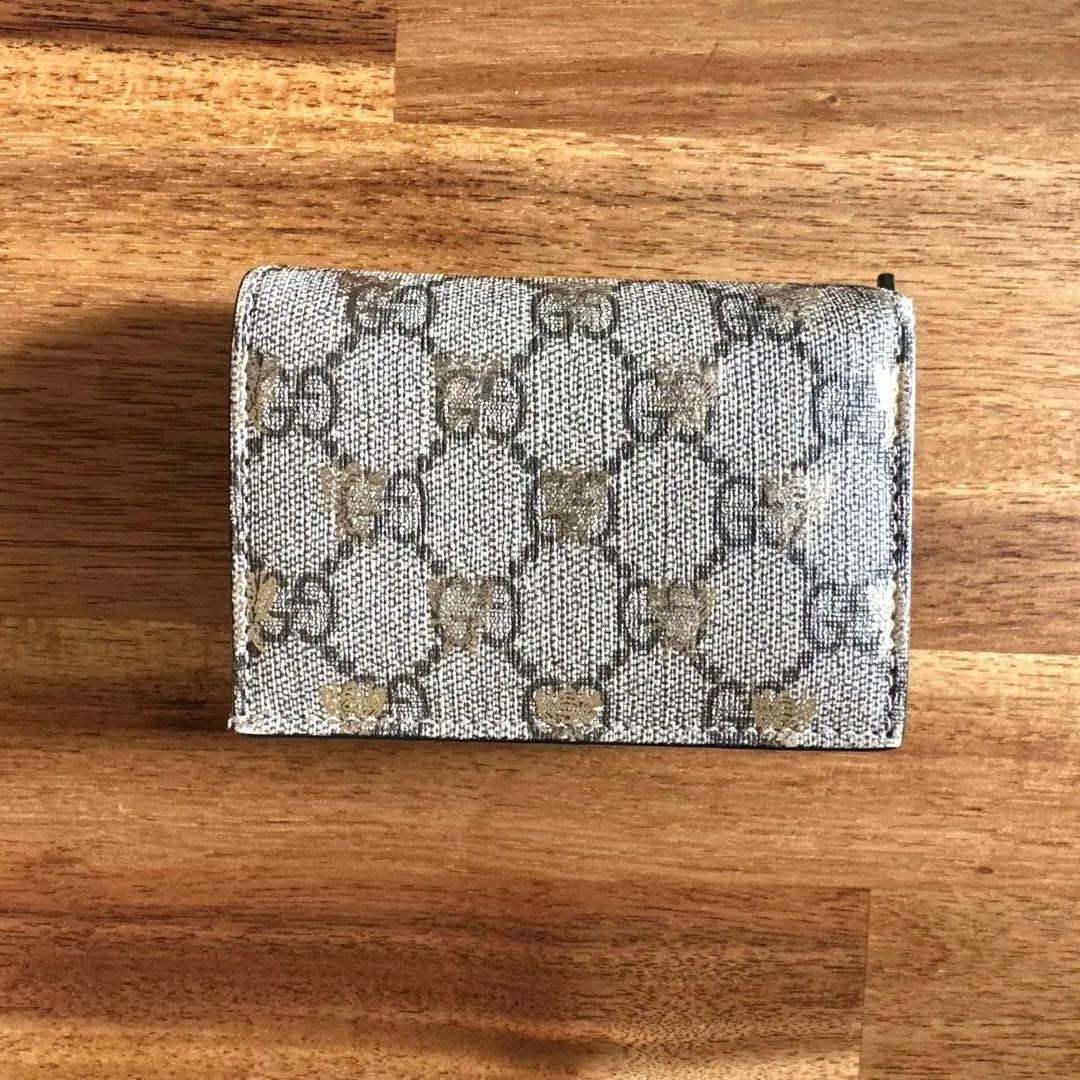 GUCCI グッチ GG柄 金の蜂 Bee 二つ折り 小さめ財布 ベージュ系