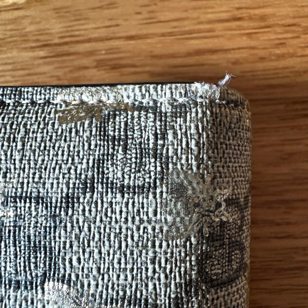 GUCCI グッチ GG柄 金の蜂 Bee 二つ折り 小さめ財布 ベージュ系