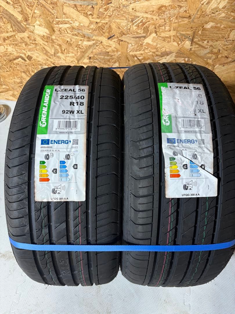 グリンランダー(GRENLANDER) サマータイヤ 225/40R18