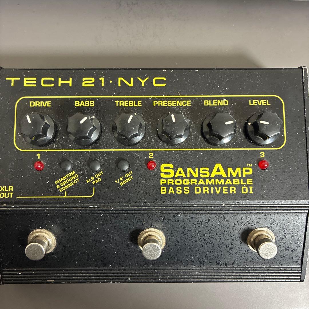 ベース sansamp programmable bass d DI