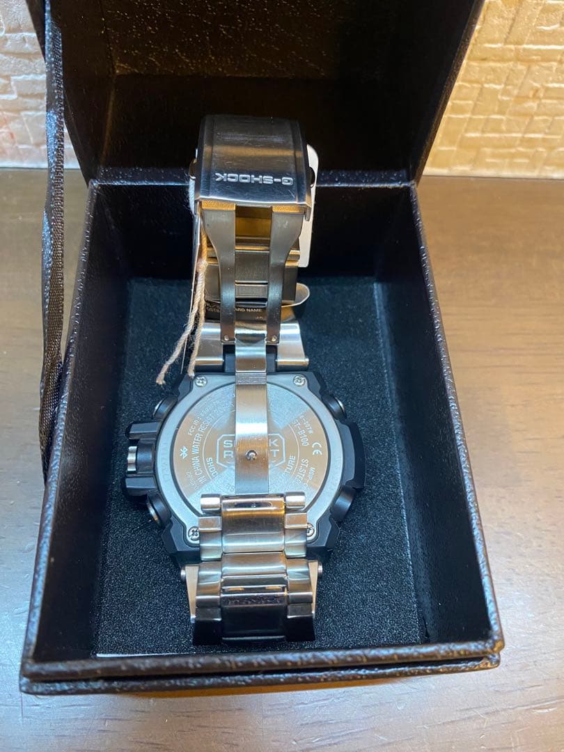 【コマ付極美品】G-SHOCK GST-B100D-1AJF Bluetooth