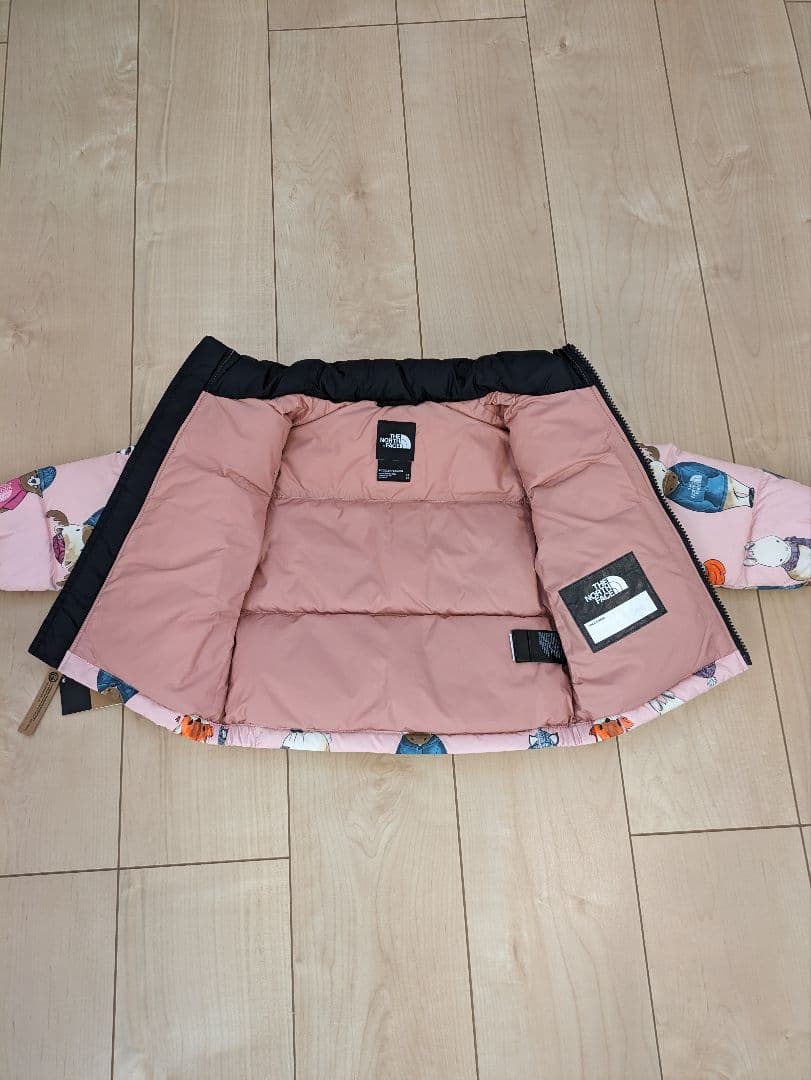 子供用ダウンジャケット　ノースフェイス　アウター　THE NORTH FACE