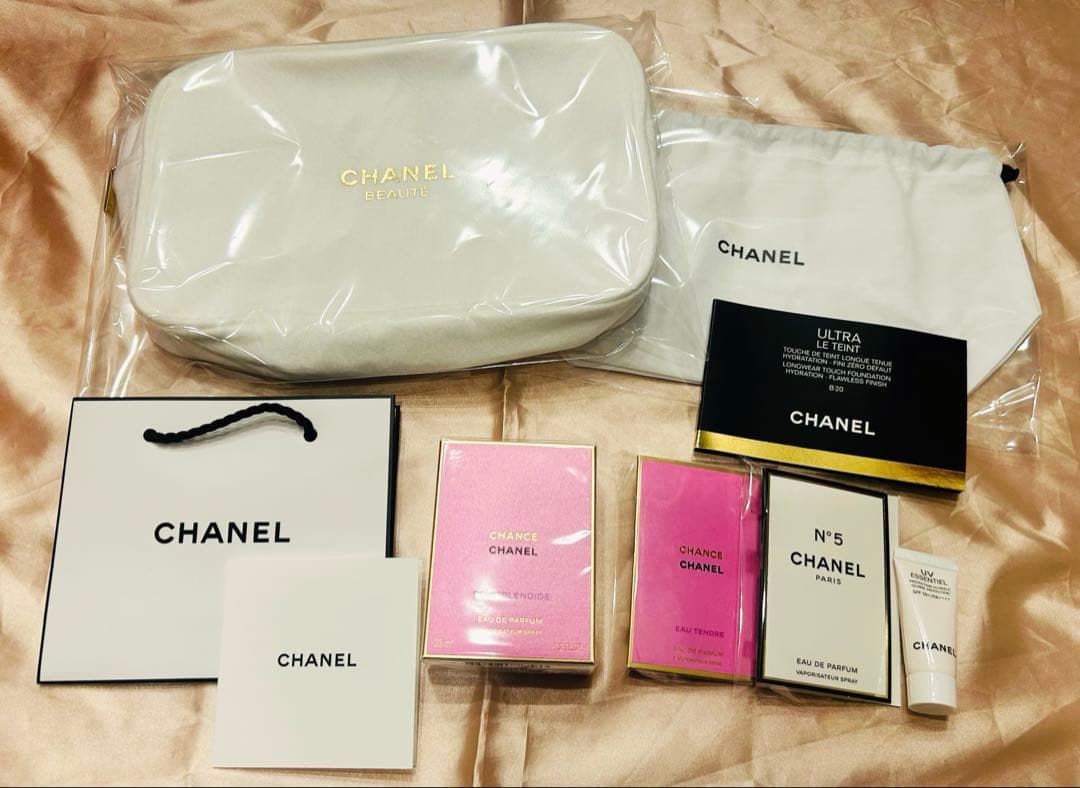 CHANEL チャンスオースプランディド サンプル ショッパー付き