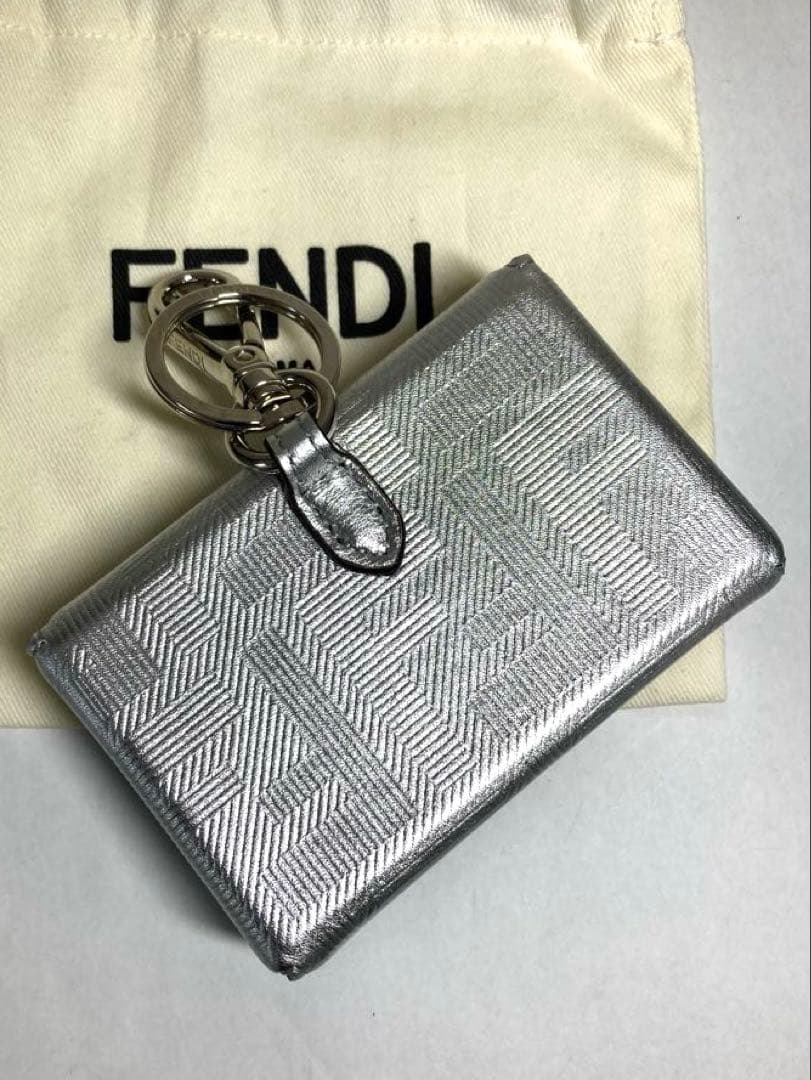 美品　フェンディ　ナノバゲット　チャーム　キーホルダー　キーリング　シルバー　袋