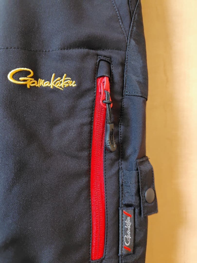 がまかつHDフィッシングパンツLLサイズ（黒✕赤）