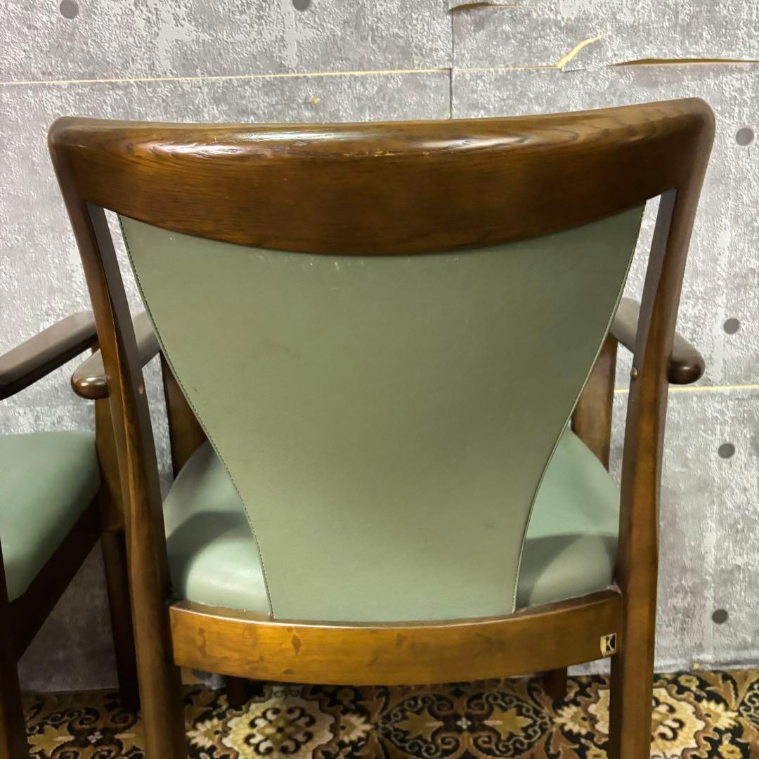 ꧁飛騨産業 HIDA꧂キツツキマーク アーム付ダイニングチェア2脚 食卓椅子