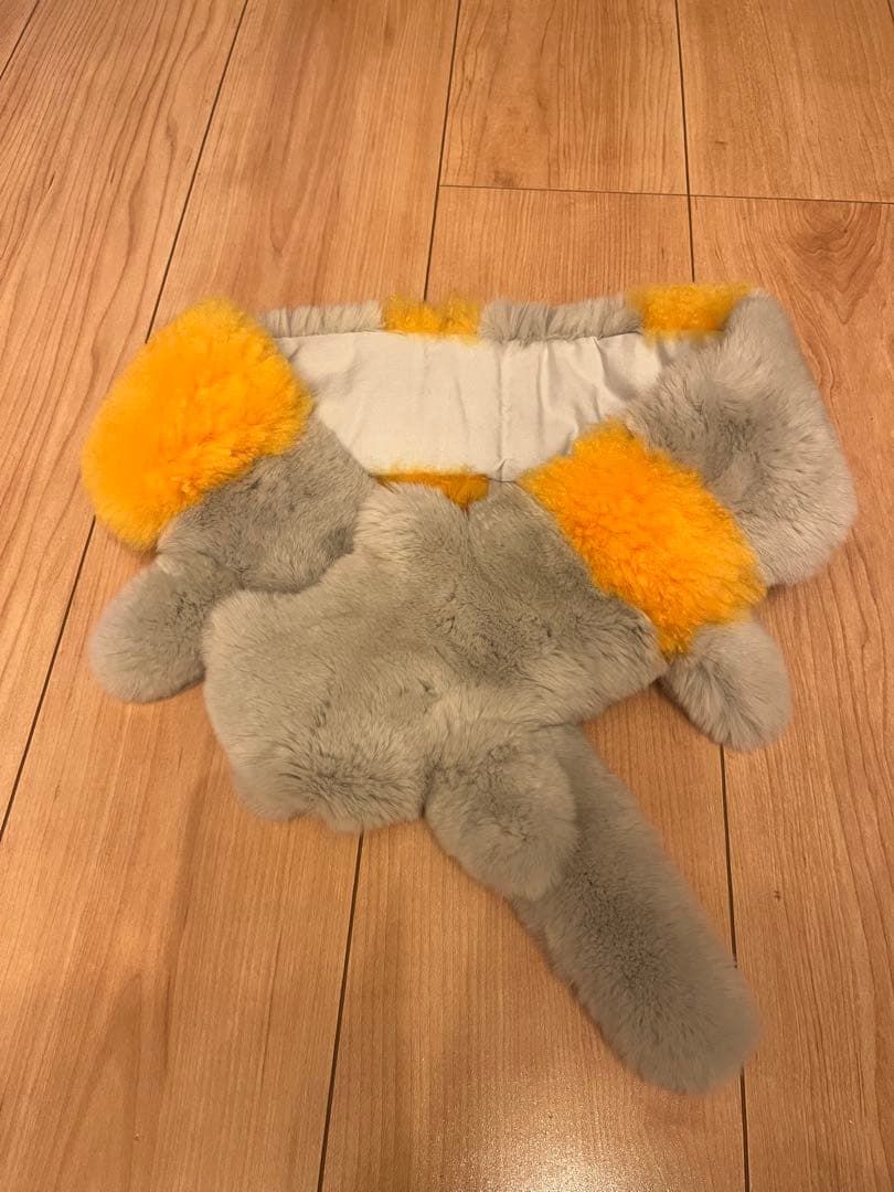 【最終値下げ】ツモリチサト　カシミヤ、ラビットファー　ティペット　ネコモチーフ