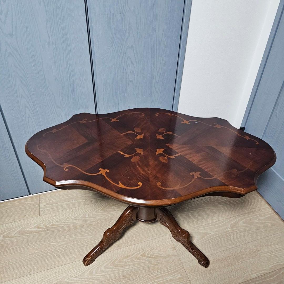 希少　優雅　イタリア　イタリー　テーブル　象嵌　猫足　茶色