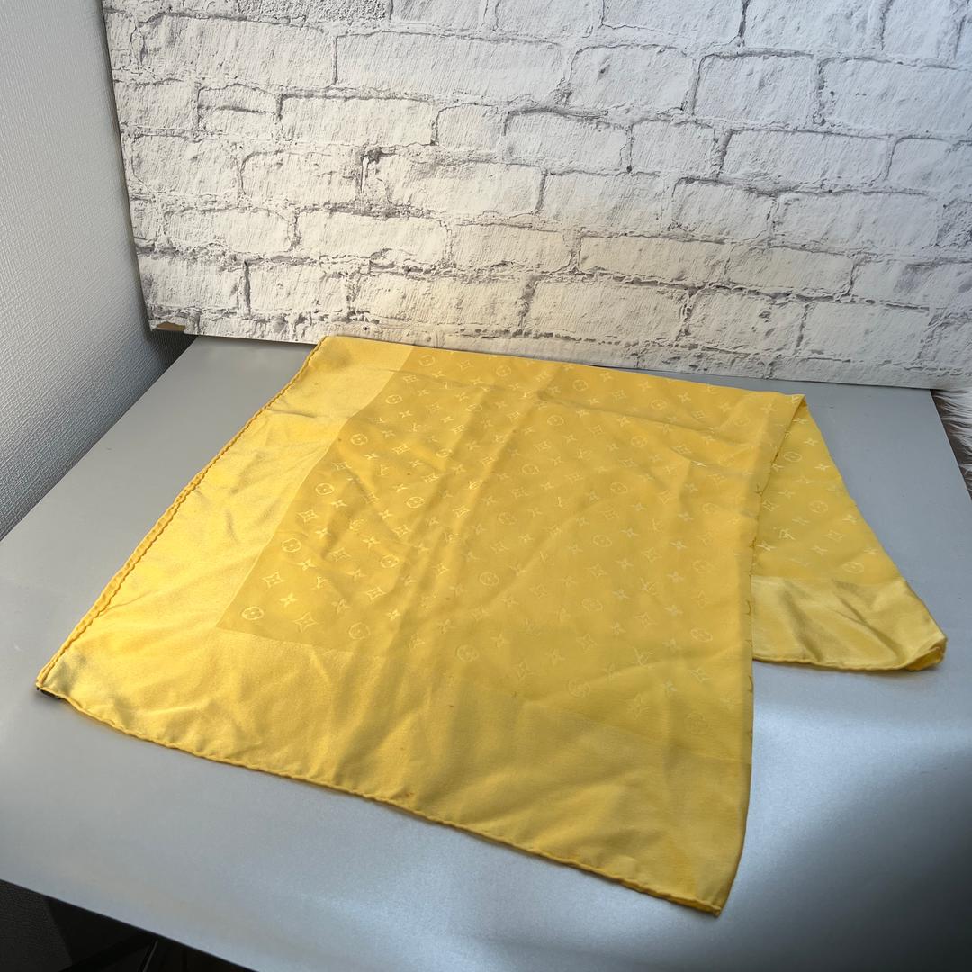 LOUIS VUITTON タグ付き スカーフ イエロー A-10313