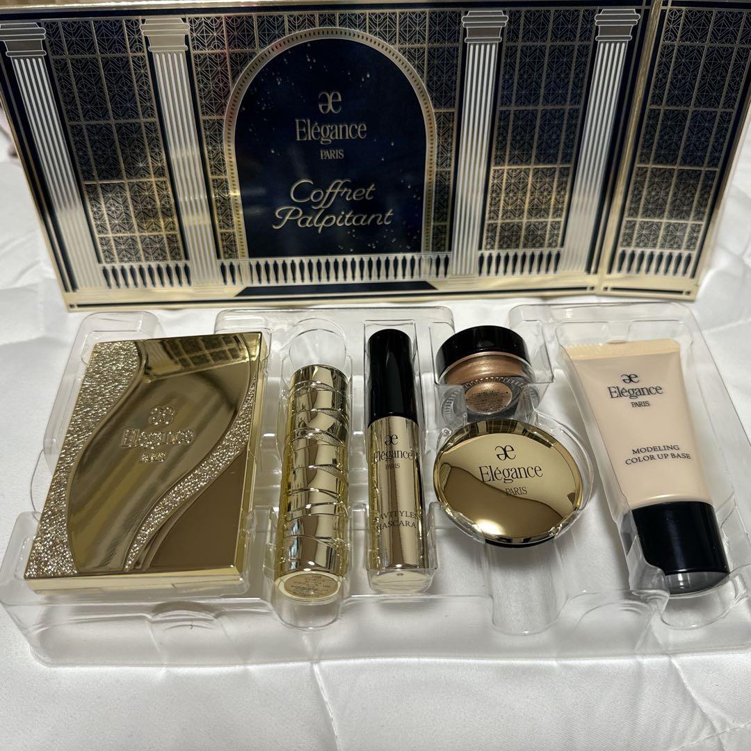 エレガンス　クリスマスコフレ2024