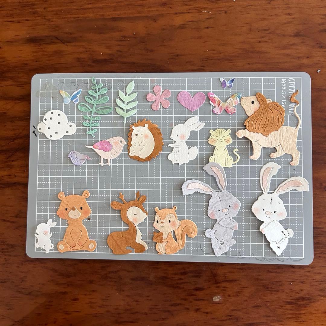 動物　ペーパークラフト　アルバム素材　色紙素材　ダイカット メッセージカード