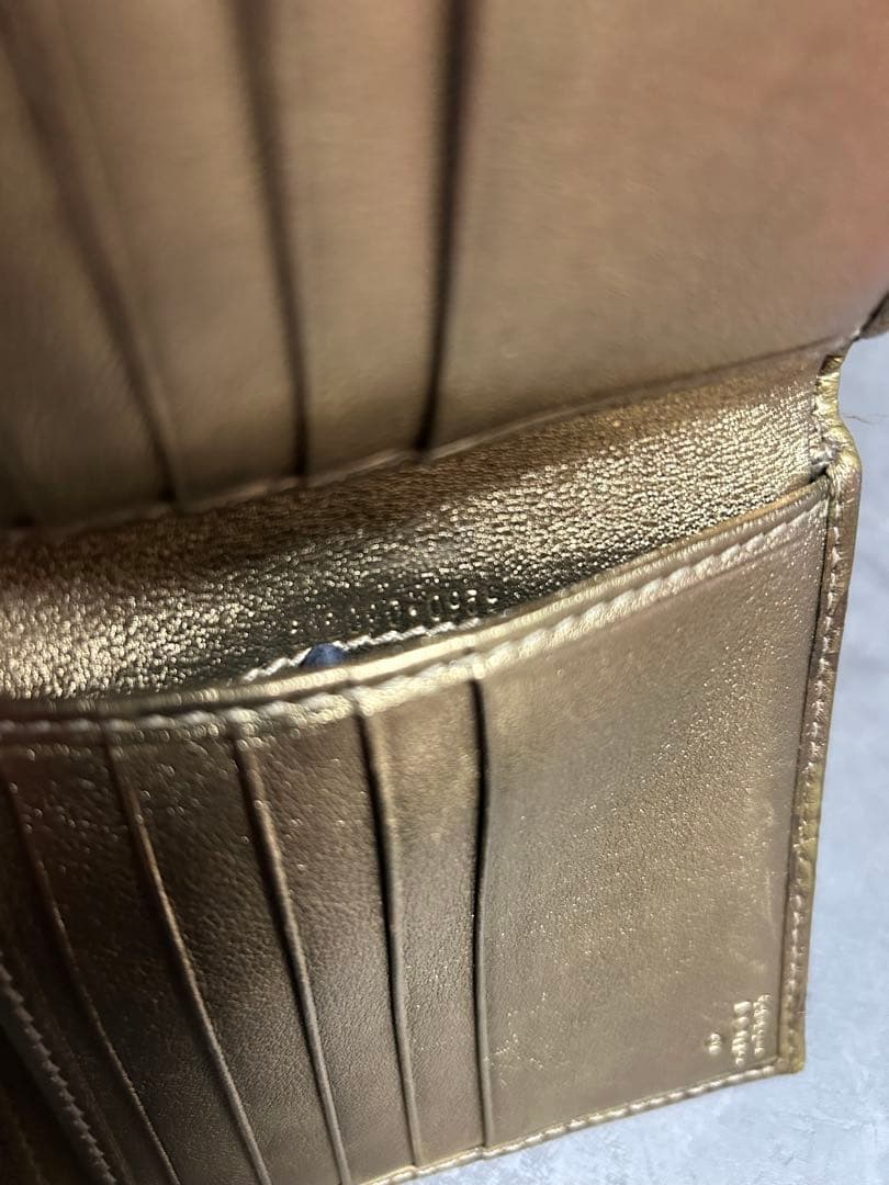 GUCCI グッチ シマ レザー　二つ折り財布 ゴールド