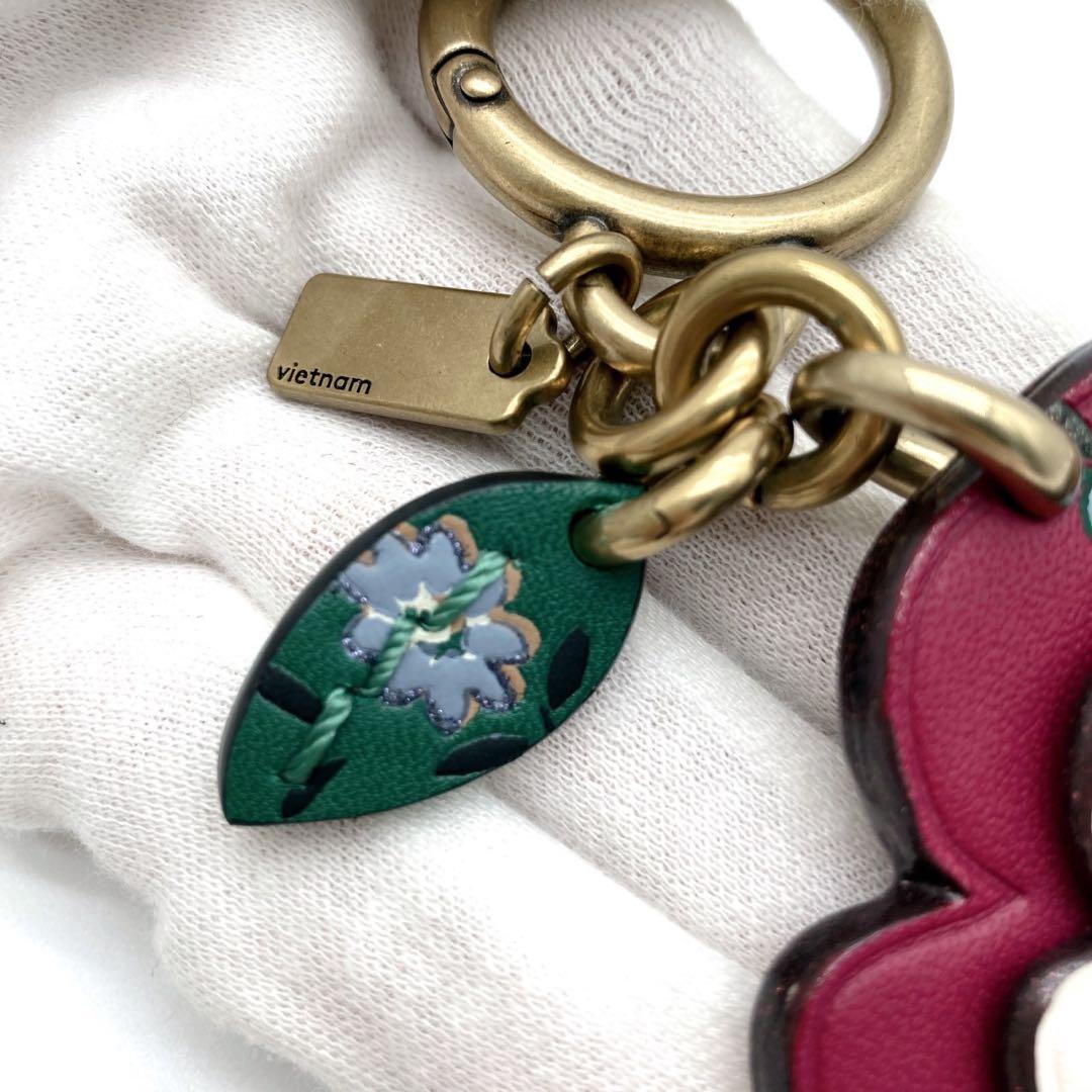 【美品】COACH TEA ROSE バッグチャーム　キーホルダー　キーリング