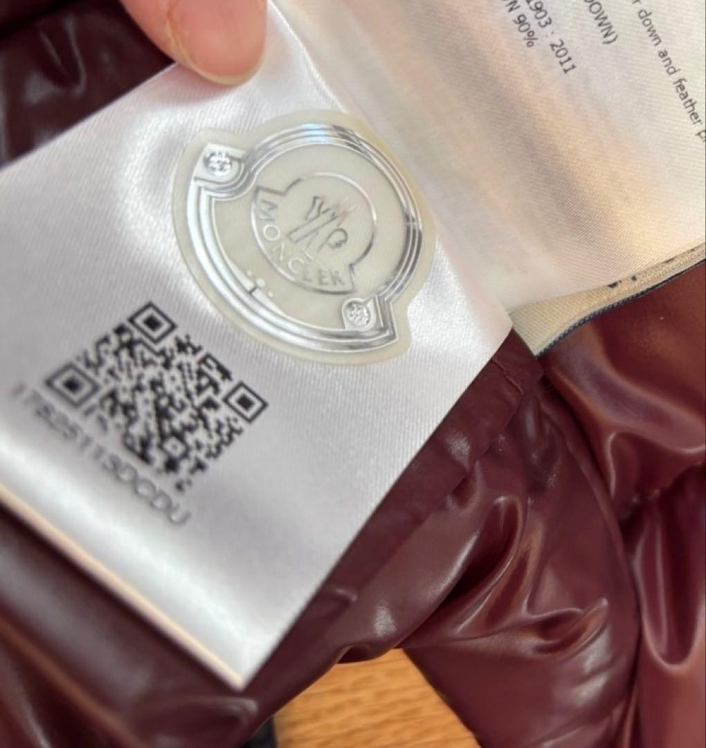 極美品　モンクレール　MONCLER ダウンベスト