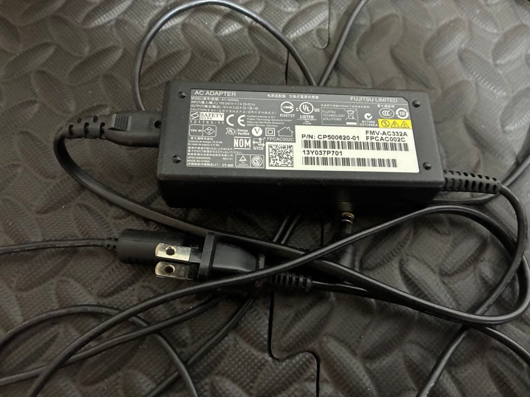 内*9様 ジャンクノートPC 富士通　FUJITSU 2台セット