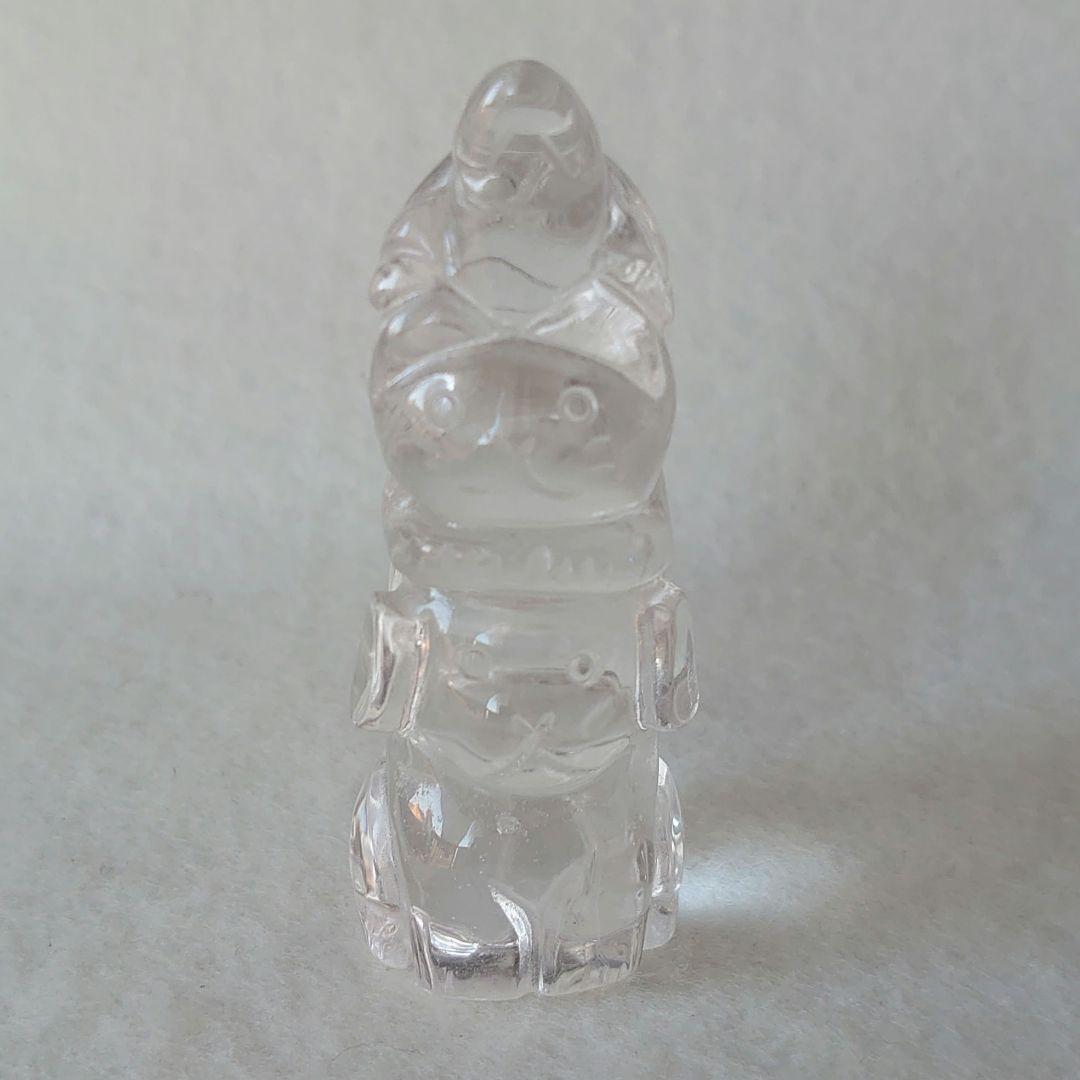 超透明クリア水晶　犬猫亀　の珍しい彫り物　素敵な逸品