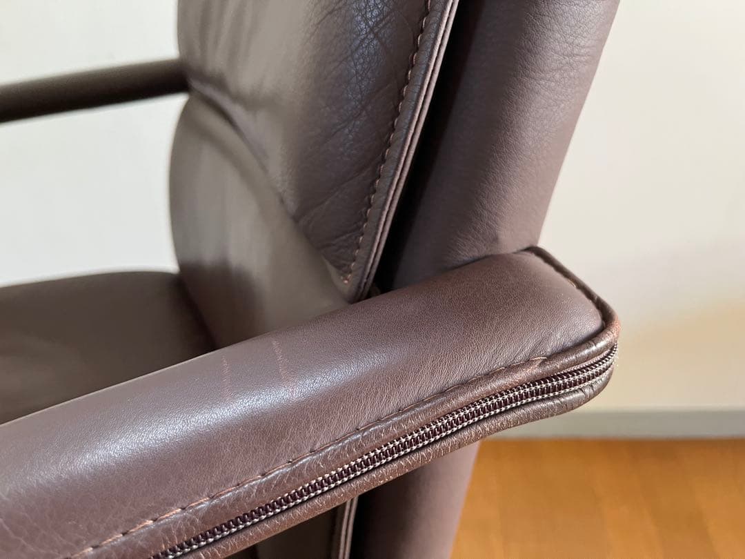 KEILHAUER キールハワー　エリート　本革張り　47.8万　ミッドバック