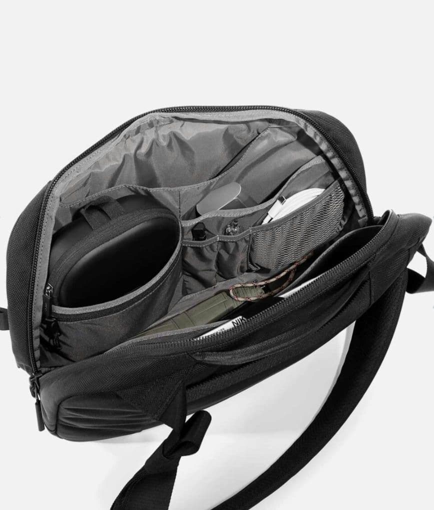 エアー AER Travel Sling 2 Black ワンショルダーバッグ