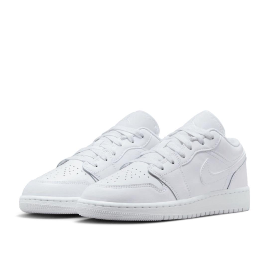 【新品23.5cm】NIKE｜エアジョーダン１LOW GS｜トリプルホワイト
