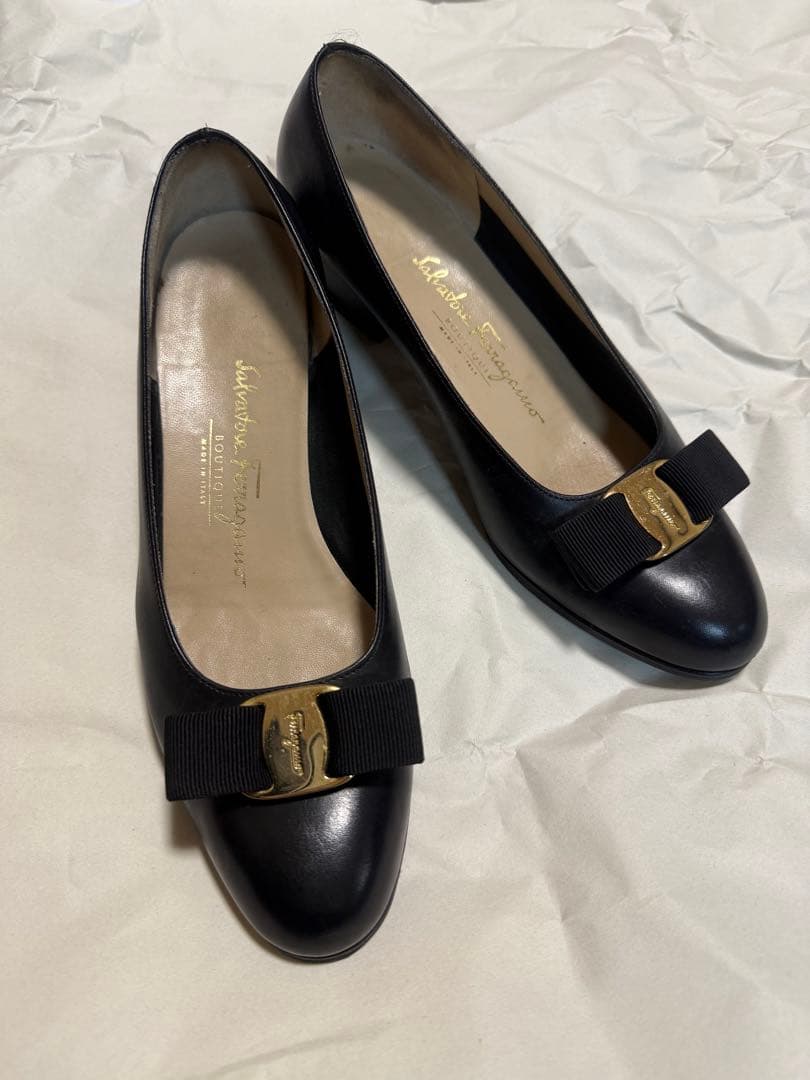 美品　Salvatore Ferragamo vara pumps パンプス　8