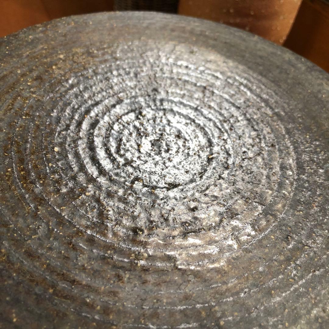 土地の風合いと紫茶色のグラデーション 花台 テラスチェア テーブル 日本伝統工芸