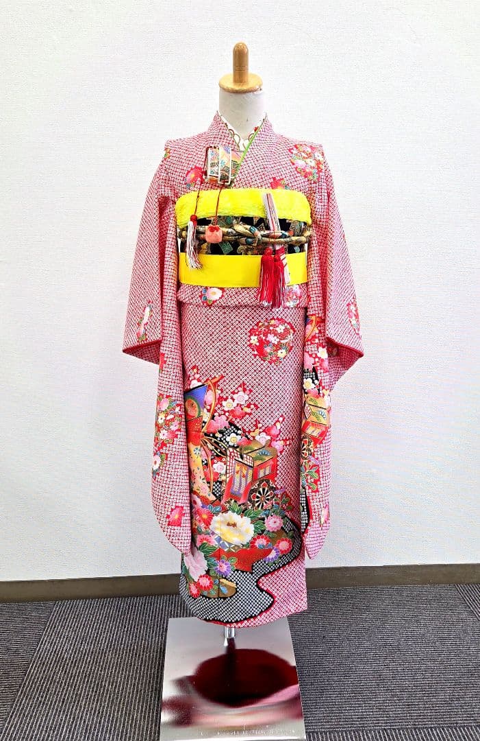 七五三　7歳　120cm　ポリエステル　赤しぼり柄　つくり帯　髪飾り