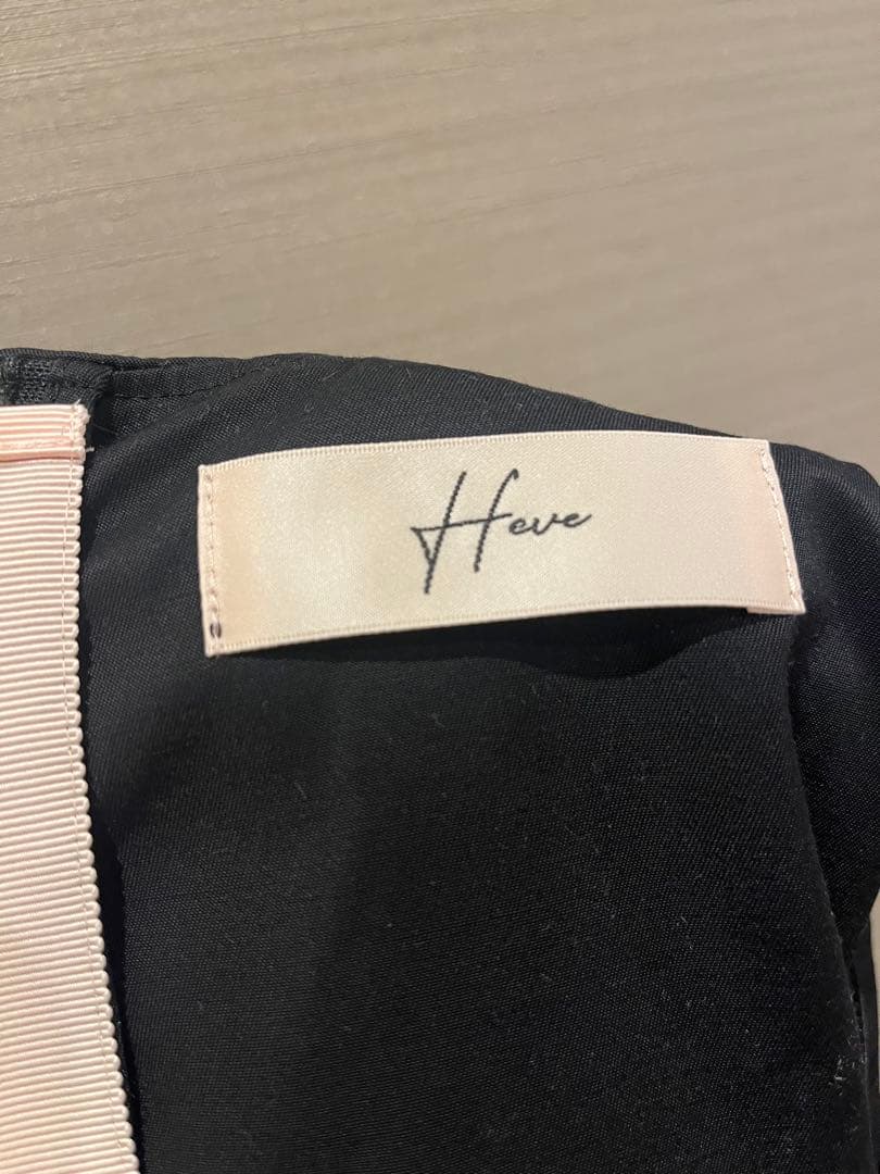 Heve ヘイブ　ケープドッキングブラウス　ブラック