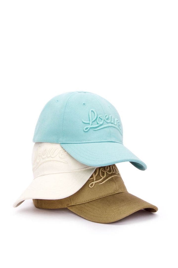 LOEWE アナグラム刺繍キャンバスキャップ Sage Green 57