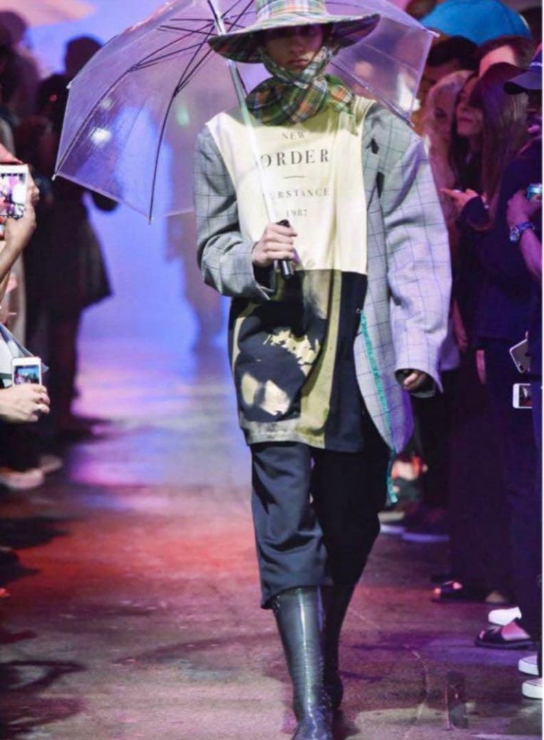 ラフシモンズ　ノースリーブ 権利の美学　New Order アルバム