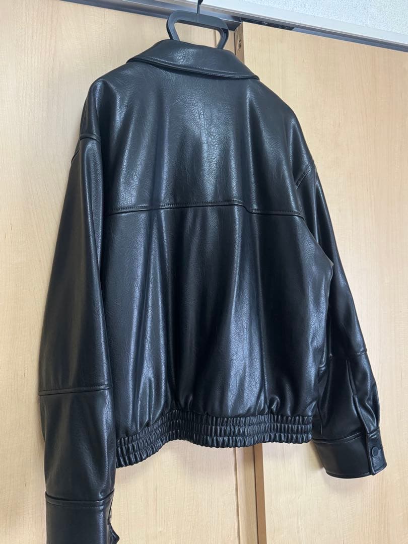 【新品未使用】ZARA フェイクレザーボンバージャケット S ブラック