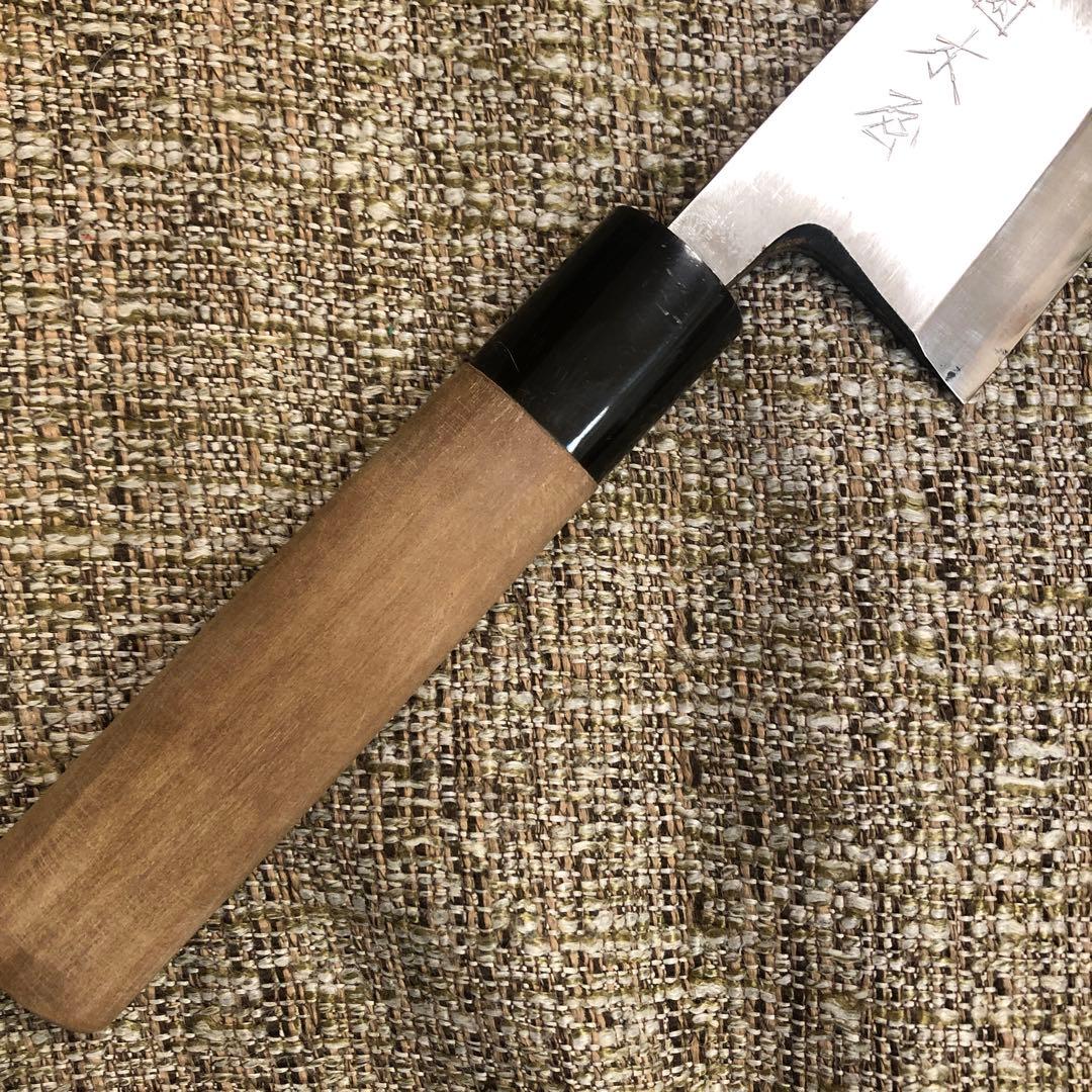 出刃庖丁　木屋特選イズツキ水牛柄15センチ