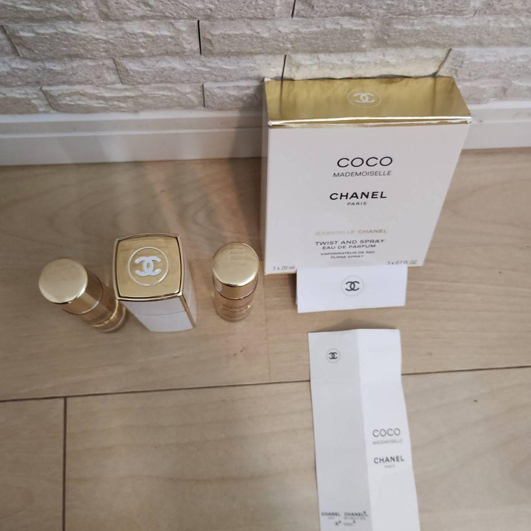 シャネル　ココ　マドモアゼル　ツイスト＆スプレイ