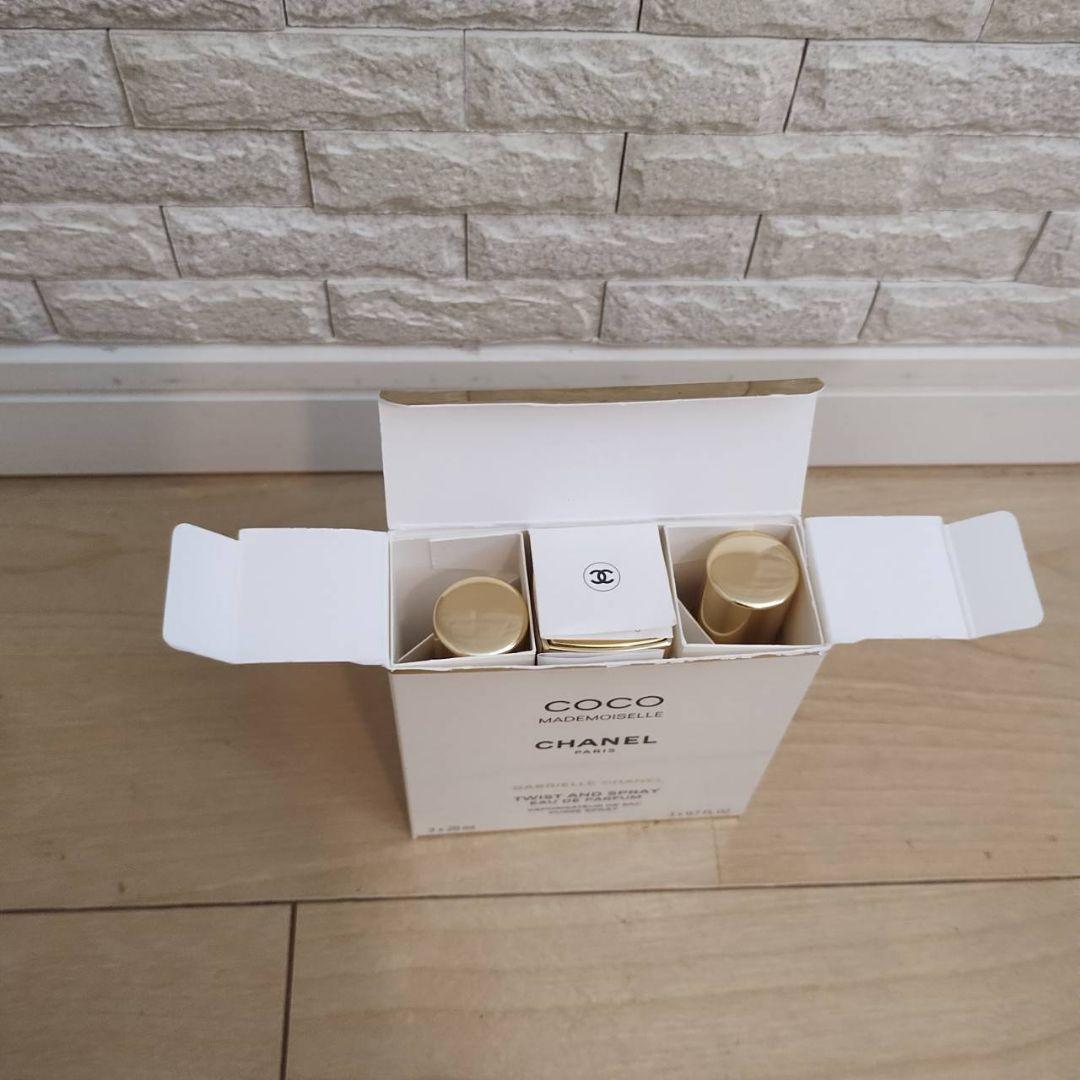 シャネル　ココ　マドモアゼル　ツイスト＆スプレイ