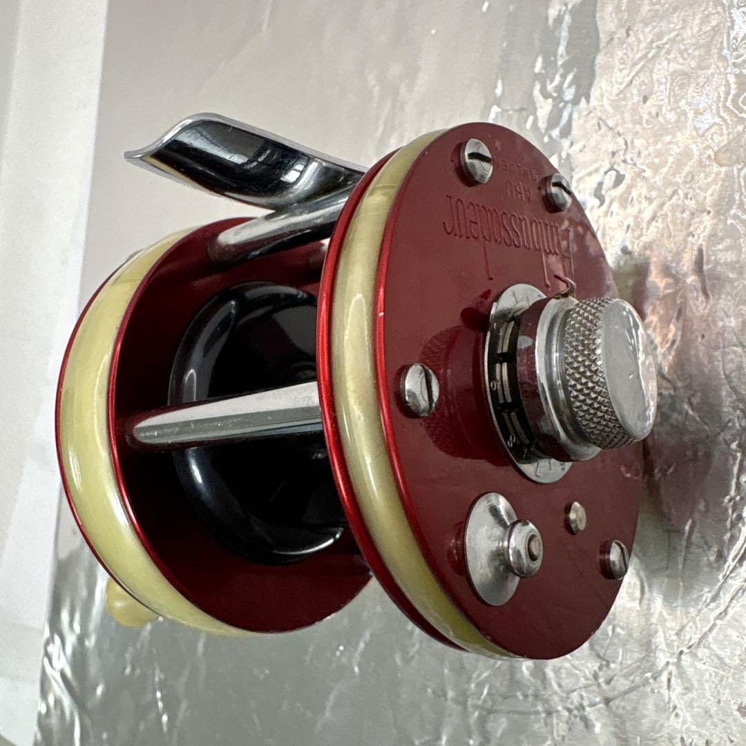 ABU Ambassadeur 2050 リール