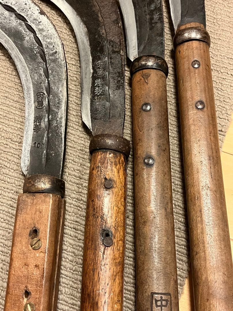 在銘夜叉龍他　極上造林鎌4本まとめて　草刈鎌 大鎌 林業 草刈　長柄鎌