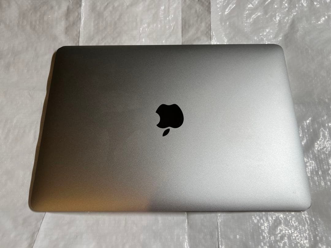 Apple MacBook 2016 12インチ　Intel m5 512GB